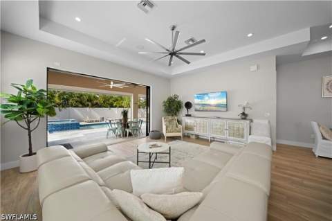 828 100th Ave N, Naples FL - photo 11 of 40