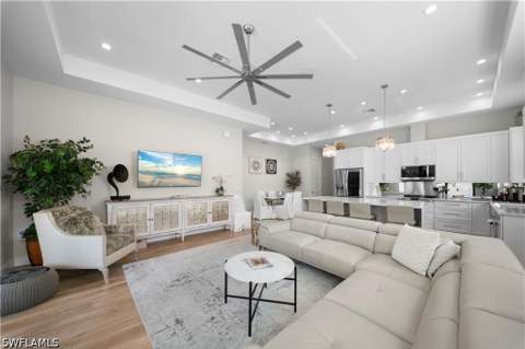 828 100th Ave N, Naples FL - photo 13 of 40