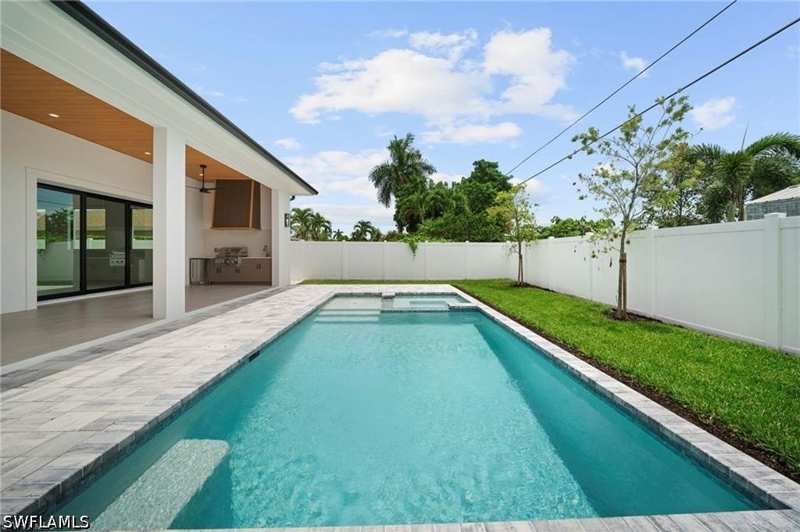 4 bedroom SingleFamilyResidence at 708 100th Ave N, Naples Park, Naples — photo 1