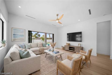 708 100th Ave N, Naples FL - photo 10 of 49