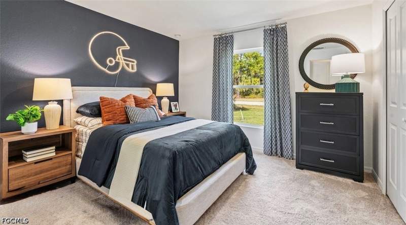 4 bedroom SingleFamilyResidence at 8083 Sunrise Cir, Port Labelle, Labelle — photo 5