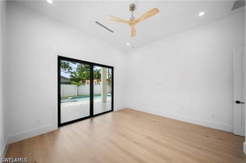 638 93rd Ave N, Naples FL - photo 14 of 41