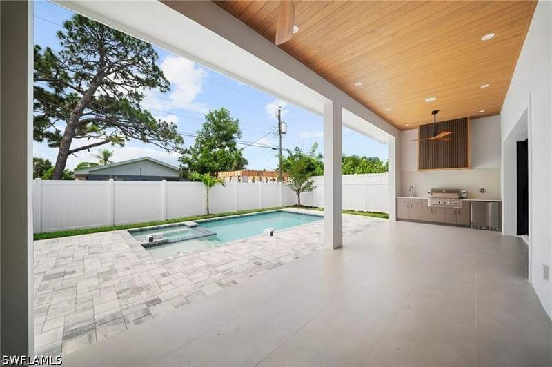 4 bedroom SingleFamilyResidence at 638 93rd Ave N, Naples Park, Naples — photo 3
