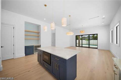 638 93rd Ave N, Naples FL - photo 6 of 41