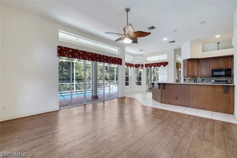 3 bedroom SingleFamilyResidence at 28476 Del Lago Way, Spanish Wells, Bonita Springs — photo 1