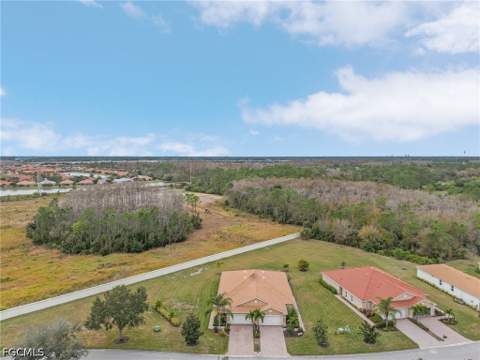 15262 Ligustrum Ln, Alva FL - photo 23 of 25