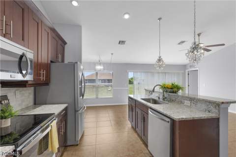 821 Casino Ave, Lehigh Acres FL - photo 22 of 39