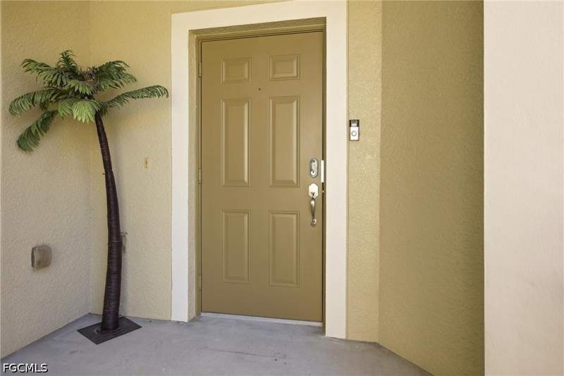 2 bedroom Condominium at 14758 Calusa Palms Dr 203, Calusa Palms, Fort Myers — photo 3