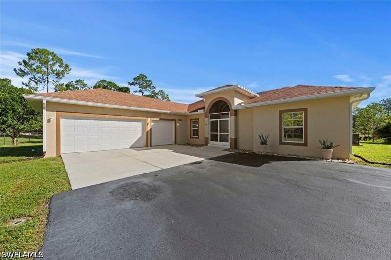 3 bedroom SingleFamilyResidence at 2233 18th Ave NE, Golden Gate Estates, Naples — photo 5