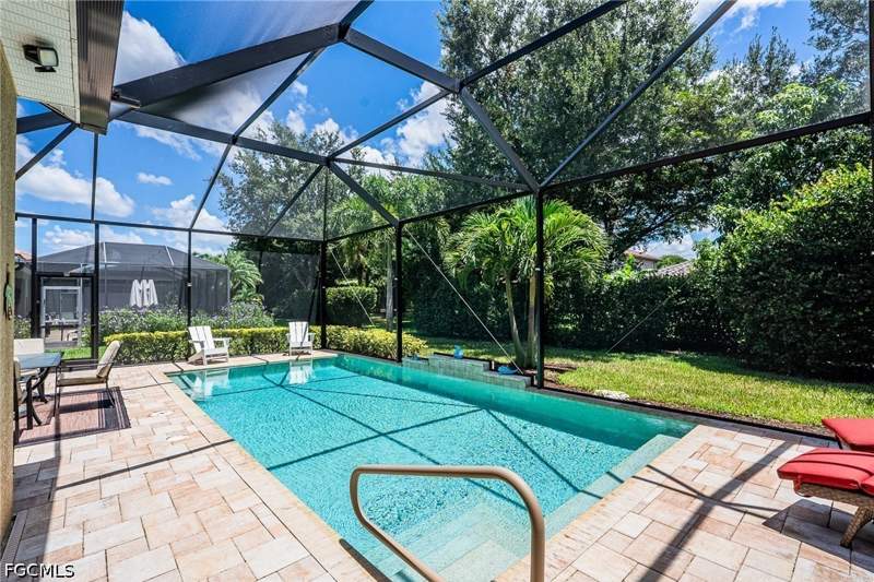 3 bedroom SingleFamilyResidence at 9663 Blue Stone CIR, STONEYBROOK, Fort Myers — photo 5