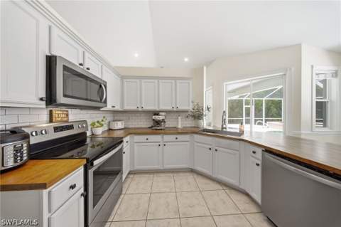 5791 Golden Gate Pkwy, Naples FL - photo 21 of 50