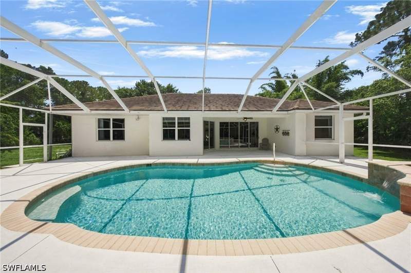 3 bedroom SingleFamilyResidence at 5791 Golden Gate Pkwy, Golden Gate Estates, Naples — photo 3