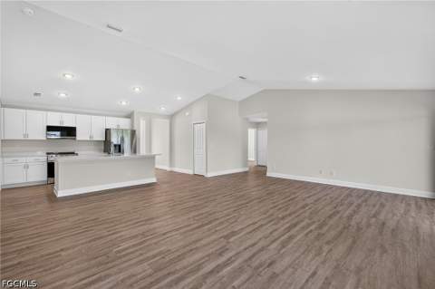 2532 NW 21st Ave, Cape Coral FL - photo 15 of 32