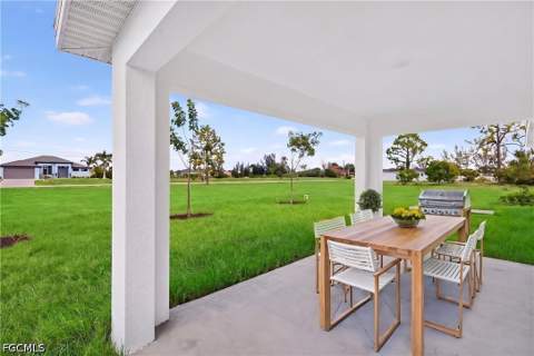 2532 NW 21st Ave, Cape Coral FL - photo 8 of 32
