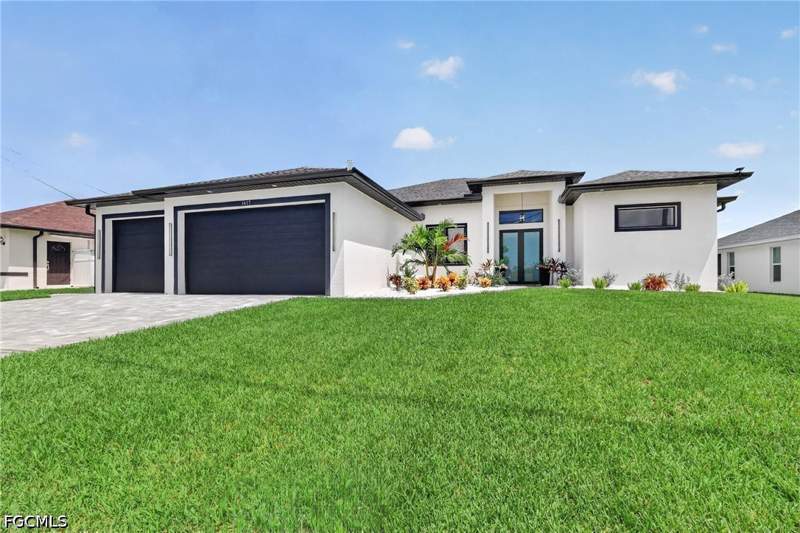 4 bedroom SingleFamilyResidence at 1417 SW 24th St, Cape Coral, Cape Coral — photo 2