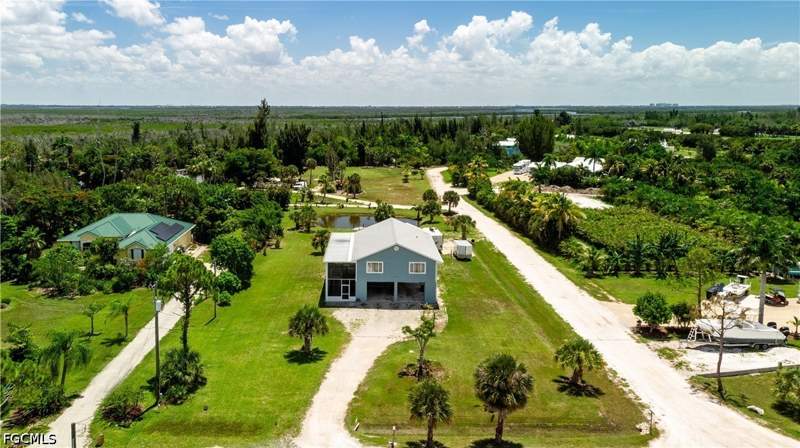 4 bedroom SingleFamilyResidence at 8500 Redwood Dr, Gulf Shores Estates, St James City — photo 3