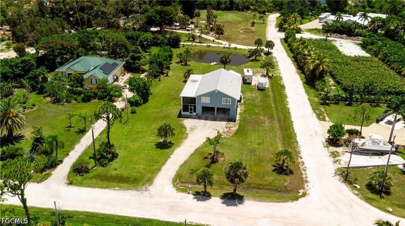 4 bedroom SingleFamilyResidence at 8500 Redwood Dr, Gulf Shores Estates, St James City — photo 4