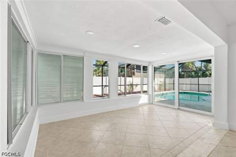 193 Hibiscus Dr, Fort Myers Beach FL - photo 13 of 47