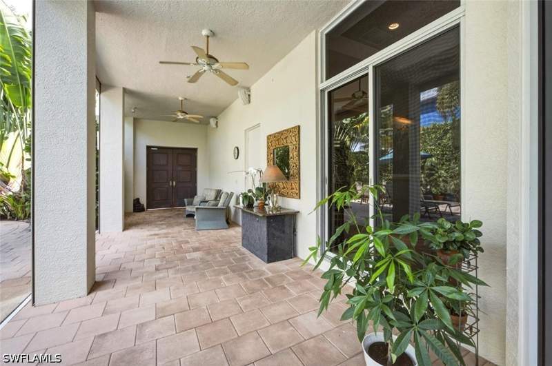5 bedroom SingleFamilyResidence at 576 96th Ave N, Naples Park, Naples — photo 4