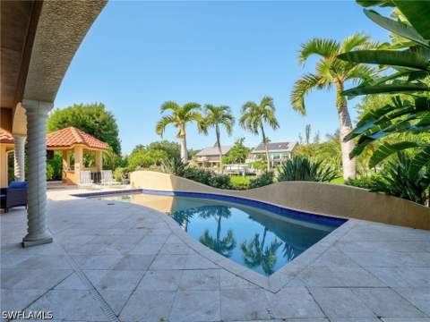 918 Limpet Dr, Sanibel FL - photo 12 of 38