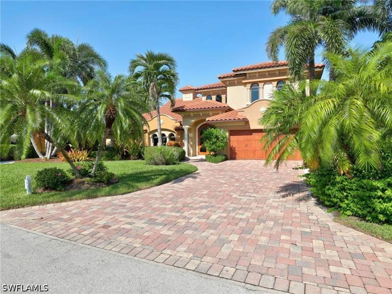 4 bedroom SingleFamilyResidence at 918 Limpet Dr, Shell Harbor, Sanibel — photo 3