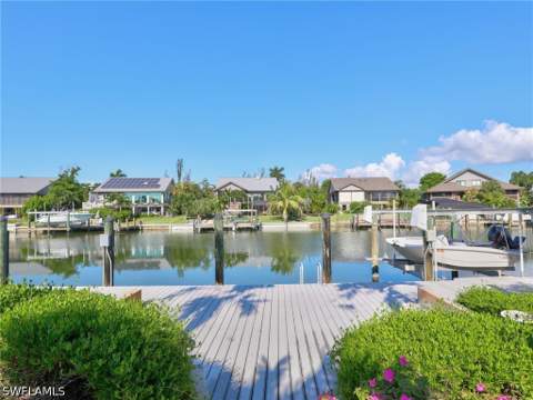 918 Limpet Dr, Sanibel FL - photo 9 of 38