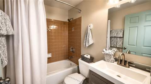 3915 SW 1st Ave, Cape Coral FL - photo 16 of 19