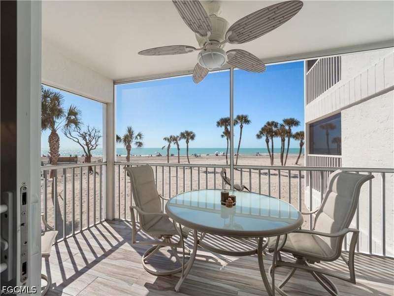 2 bedroom Condominium at 2611 Beach Villas, Beach Villas Condo, Captiva — photo 4