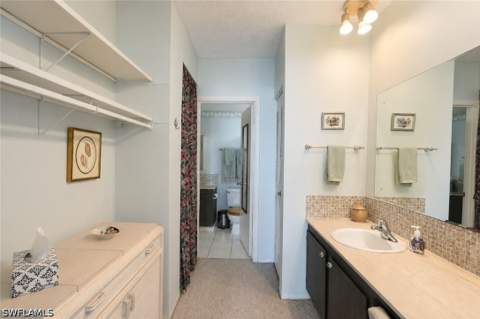 60 Pelican St W 602, Naples FL - photo 10 of 14