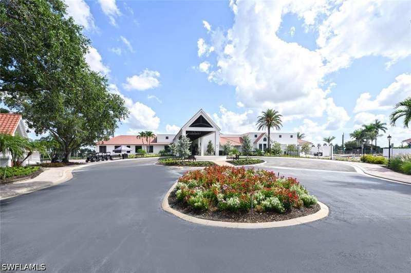 2 bedroom Condominium at 7360 Saint Ives Way 2301, Country Haven, Naples — photo 2