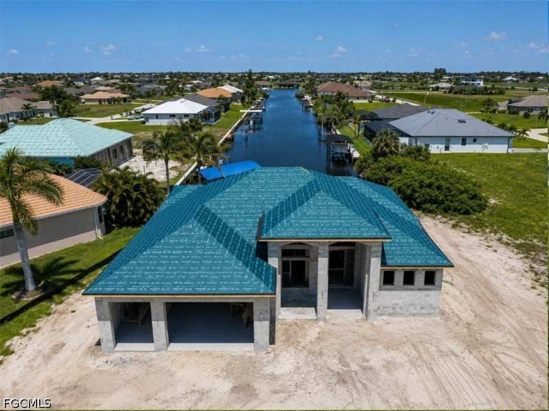 4 bedroom SingleFamilyResidence at 3231 Yucatan Pkwy, Cape Coral, Cape Coral — photo 1