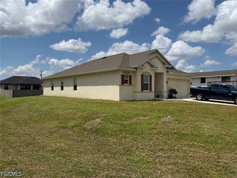 3 bedroom SingleFamilyResidence at 3801 16th St SW, Lehigh Acres, Lehigh Acres — photo 1