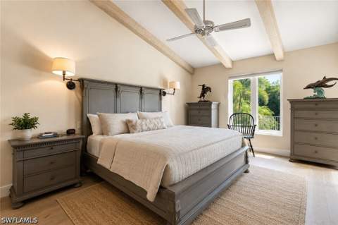 5042 Seahorse Ave, Naples FL - photo 14 of 37