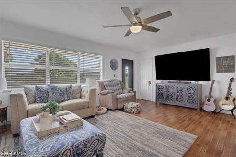 12213 De Moya Dr, Fort Myers FL - photo 12 of 38