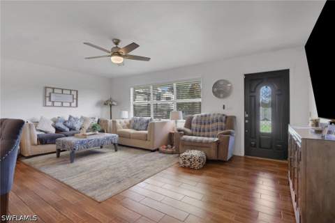 12213 De Moya Dr, Fort Myers FL - photo 13 of 38