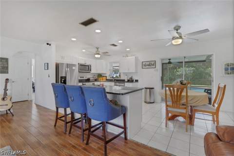 12213 De Moya Dr, Fort Myers FL - photo 8 of 38