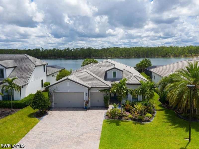 3 bedroom SingleFamilyResidence at 19125 Aqua Shore Dr, Wildblue, Estero — photo 1