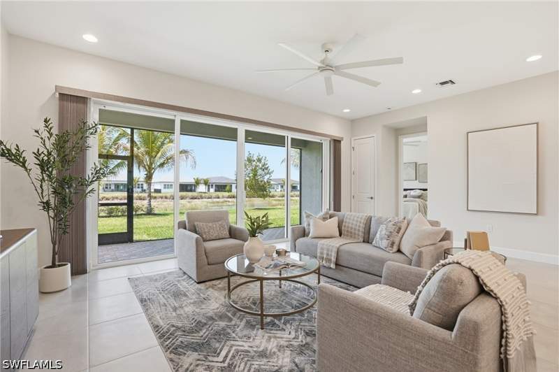 2 bedroom SingleFamilyResidence at 12391 Purple Ficus Way, Valencia Trails, Naples — photo 4