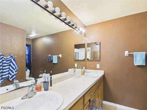 1858 Marlboro Ln, Lehigh Acres FL - photo 9 of 19