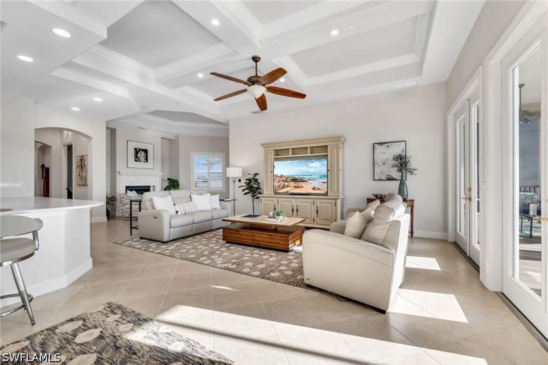 3 bedroom Condominium at 534 Avellino Isles Cir 8302, Avellino Isles, Naples — photo 4