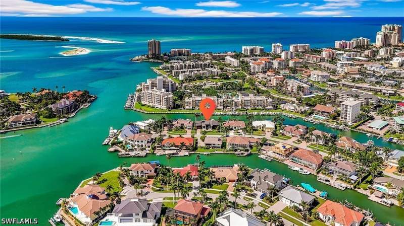 3 bedroom SingleFamilyResidence at 870 Partridge Ct, Marco Beach, Marco Island — photo 3
