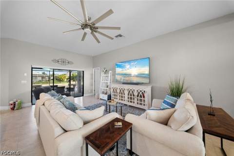 3716 SW 11th Pl, Cape Coral FL - photo 11 of 46