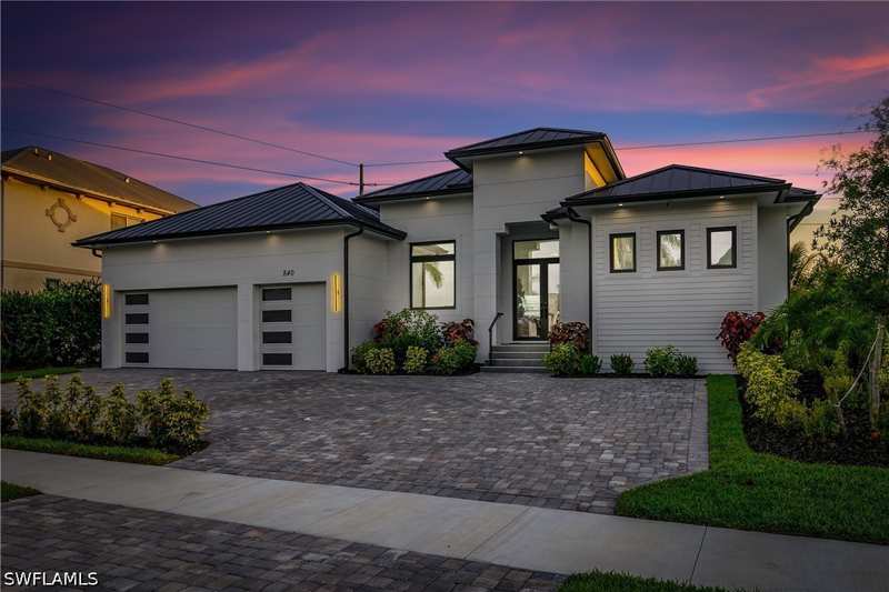 3 bedroom SingleFamilyResidence at 840 Rose Ct, Marco Island, Marco Island — photo 1
