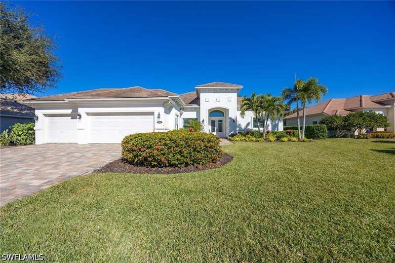 3 bedroom SingleFamilyResidence at 1780 Supreme Ct, Castlewood, Naples — photo 1
