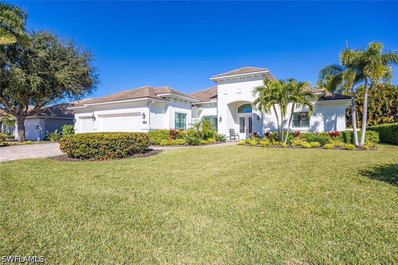 3 bedroom SingleFamilyResidence at 1780 Supreme Ct, Castlewood, Naples — photo 2