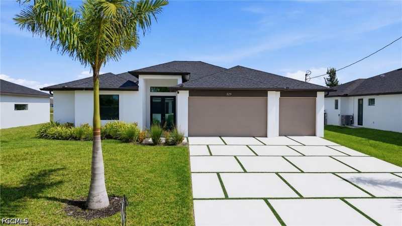3 bedroom SingleFamilyResidence at 329 NE 15th Ter, Cape Coral, Cape Coral — photo 1