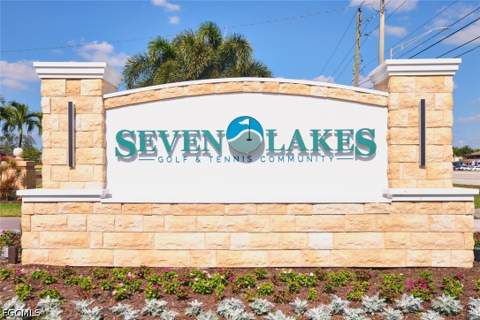 1747 Pebble Beach Dr 302, Fort Myers FL - photo 22 of 30