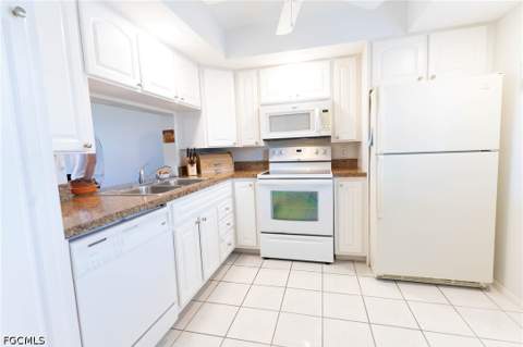 1747 Pebble Beach Dr 302, Fort Myers FL - photo 9 of 30