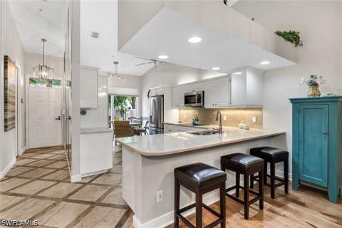 2326 Magnolia Ln 6104, Naples FL - photo 7 of 49