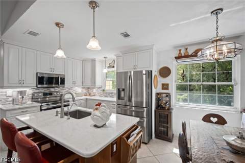 4472 Lake Heather Cir, St James City FL - photo 9 of 37